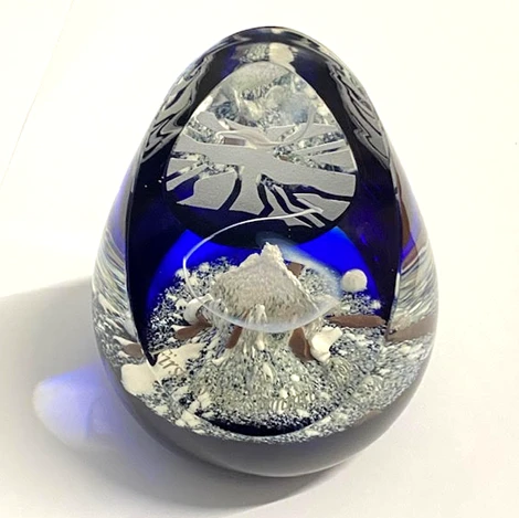 Caithness Diamond Era First To The Summit Paperweight L12050 1 Caithness Diamond Era First To The Summit Paperweight L12050